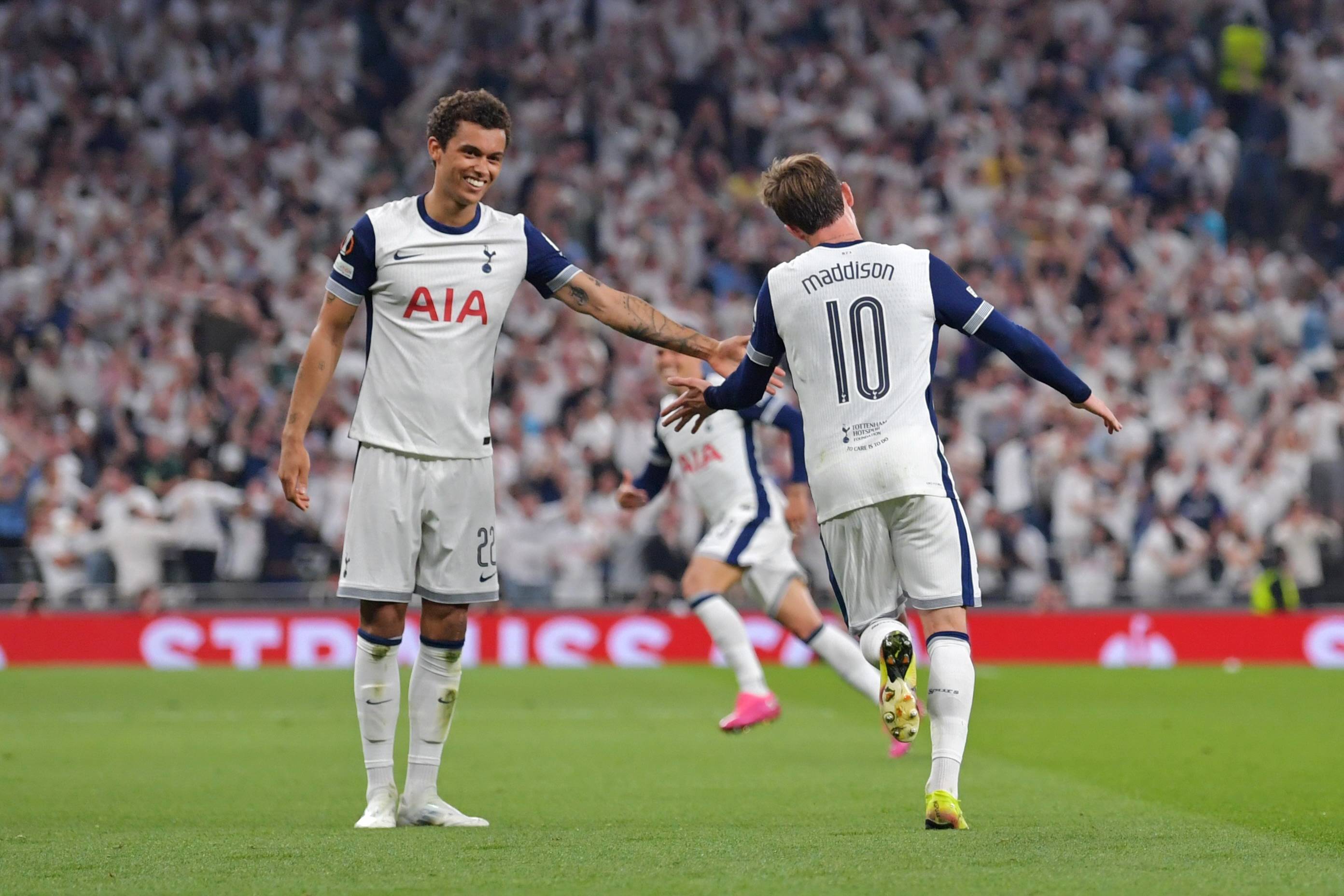 球速体育下载-热刺小胜巴黎，欧冠之路仍未尽失 